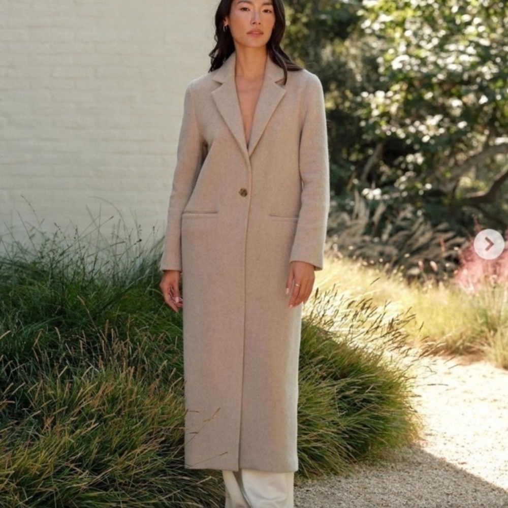 Jenni Kayne Classic Tan Trench Coat. Size XS